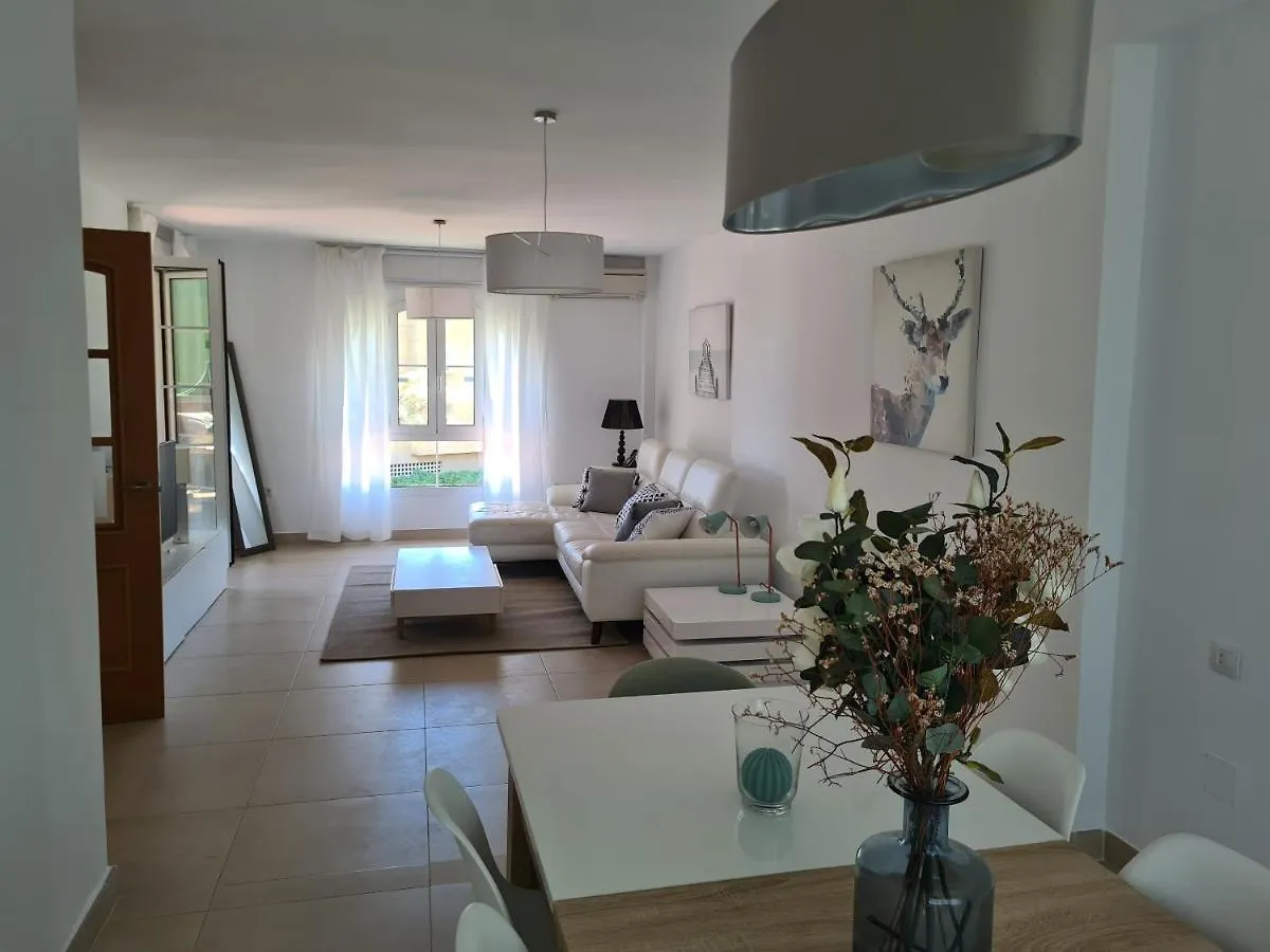 Cozy Beach Apartment Málaga 0*,